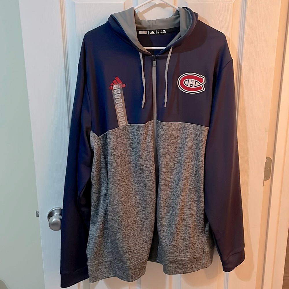 Montreal Canadiens Locker Room Hoodies XL